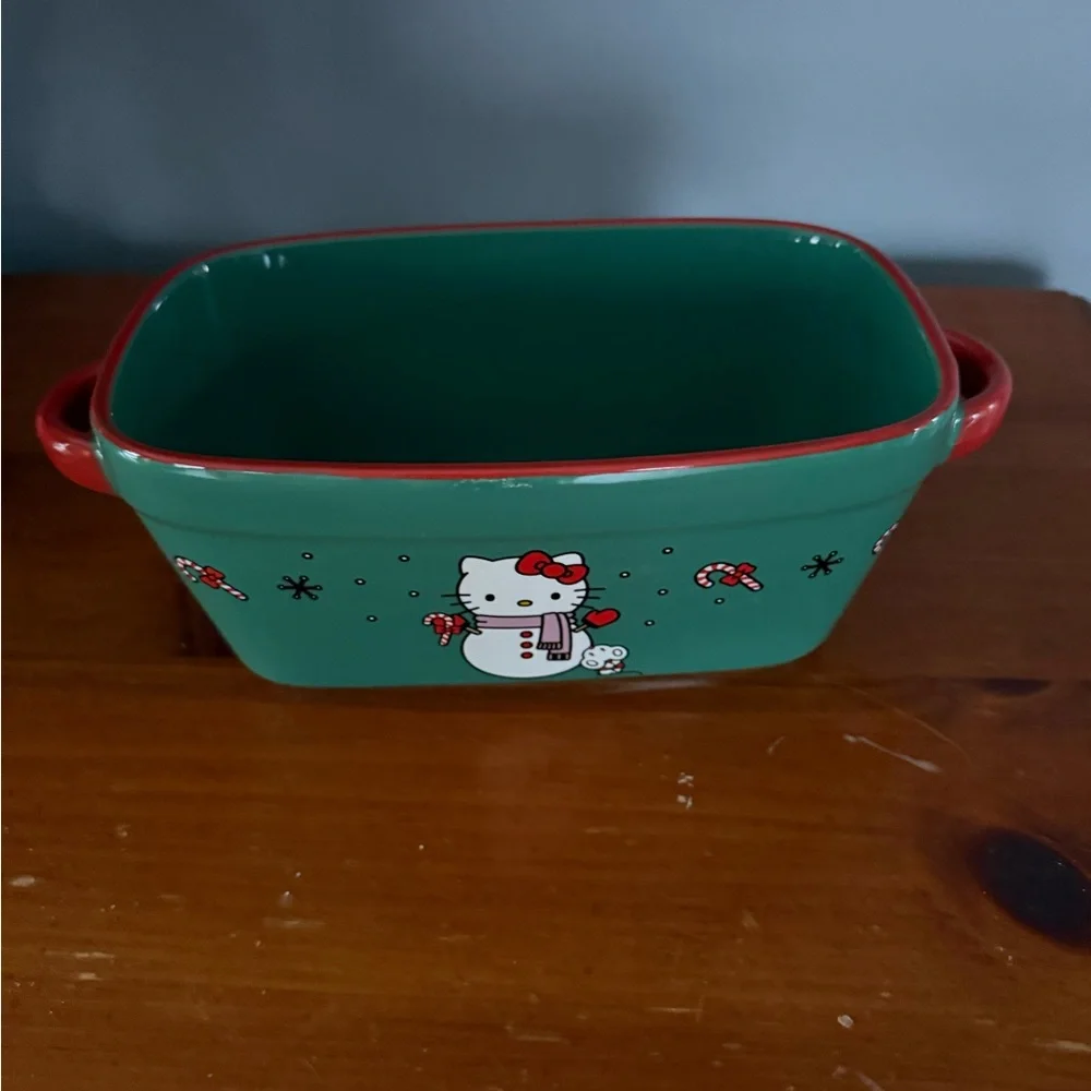 Hello Kitty Teal and White Ceramic Plate - Picture 1 of 3